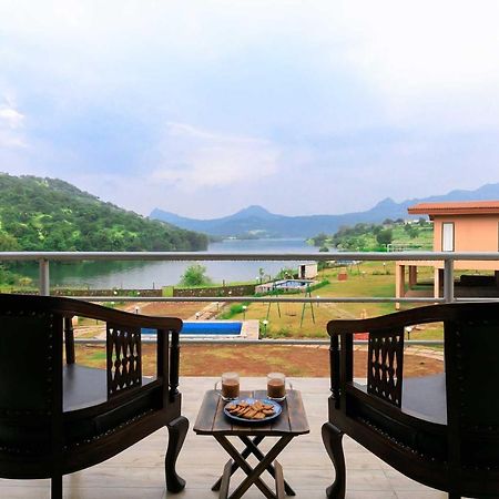Stayvista'S Shivom Villa 1 - A Serene Escape With Views Of The Valley And Lake Лонавала Екстериор снимка